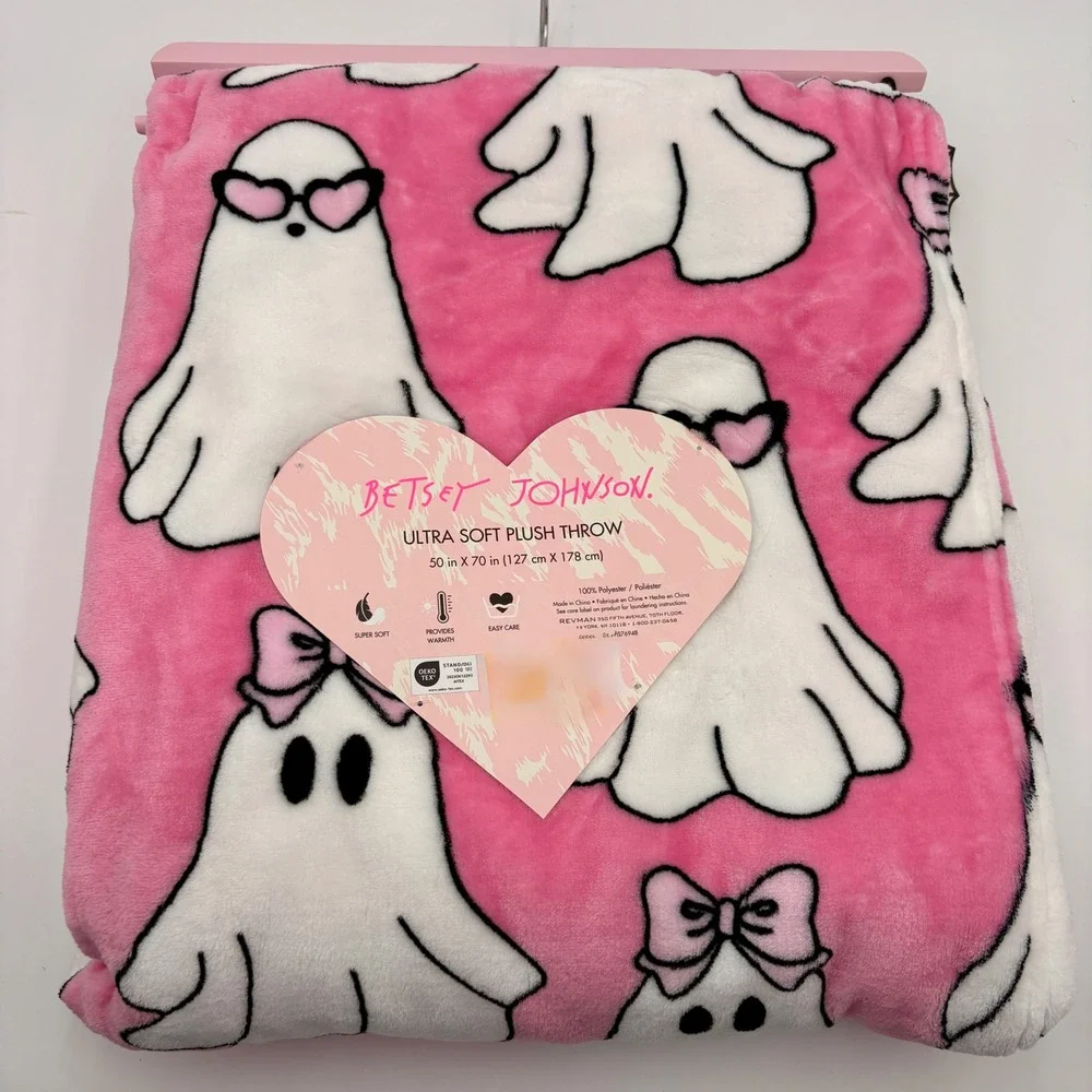 Betsey Johnson Pink Ghost Heart Sunglasses Bows Ultra Soft Plush Throw 50x70 NEW